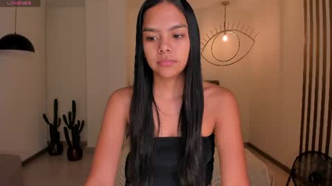Saphira James online show from July 2, 1:58 am