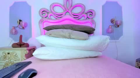 Sara online show from December 23, 3:45 am