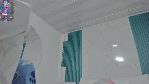 sara allenx online show from September 14, 7:26 pm