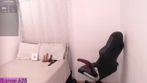 Im Angelica  My pleasure in your hands Give me more vibrations and make me cum PVT IS OPEN online show from February 12, 1:52 am