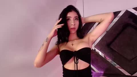sara_lopee1 online show from October 15, 12:06 pm