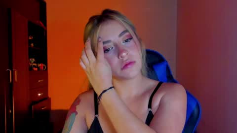 saradiazxxx online show from March 31, 6:03 am