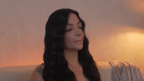       online show from March 12, 12:36 am