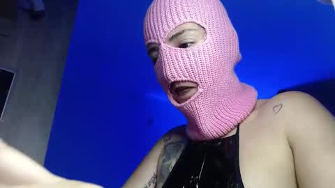 Sarah online show from February 28, 5:26 am