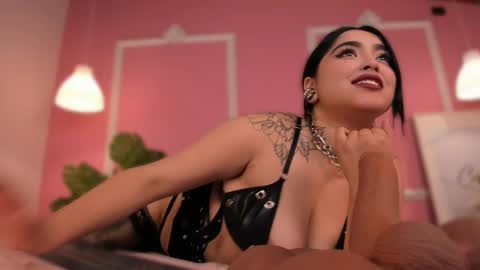   online show from March 7, 8:13 am