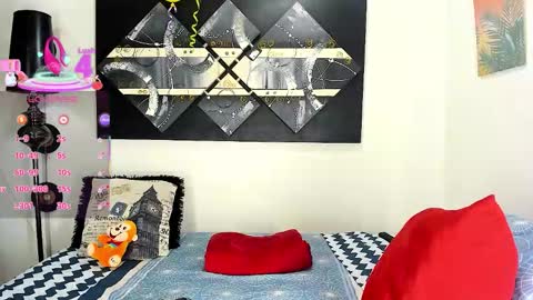  SARAHJEY     online show from January 16, 6:06 pm