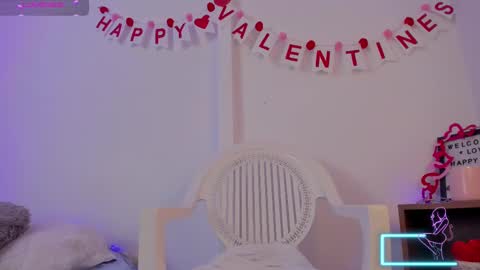 Snapshot of sarala_martinnez chatting on February 16, 5:15 am Sara online show from February 16, 5:15 am