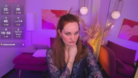 Sara online show from April 1, 1:41 pm