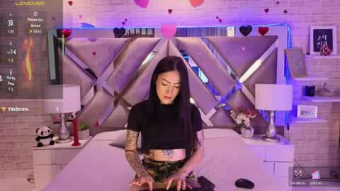 Sara  online show from March 28, 3:46 pm