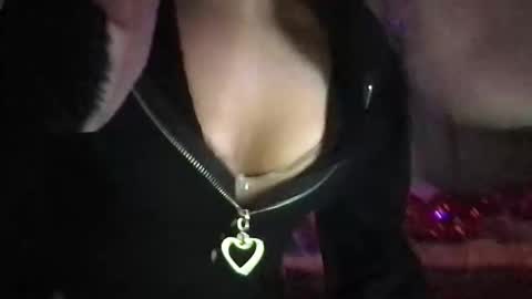 saraxcxo online show from October 22, 4:59 am