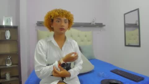 saray_sexy_love online show from February 25, 11:25 am