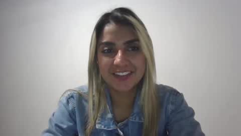 sarissmunera online show from March 9, 5:55 am