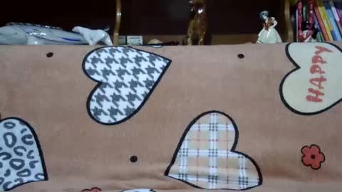 Sarra online show from February 10, 8:00 pm