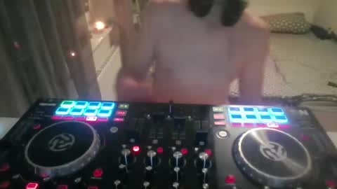 sasch1982h online show from December 14, 1:34 am