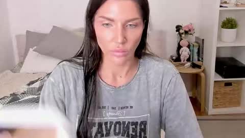 Sasha Miro online show from September 12, 2:13 am