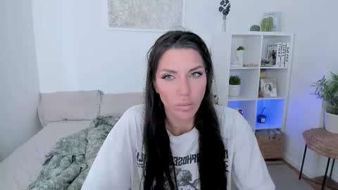 Sasha Miro online show from September 19, 2:05 am