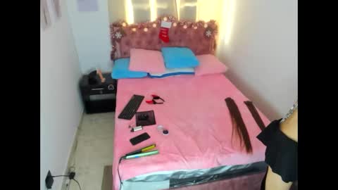 sasha morelo online show from January 7, 1:49 pm