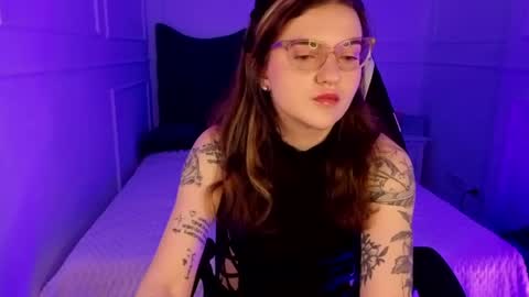  Hey Im Sasha  online show from May 1, 7:13 am
