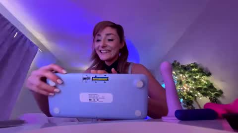 Sasha online show from December 28, 5:23 am