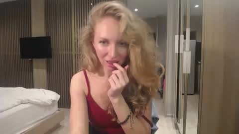 Sasha online show from October 8, 2:23 pm