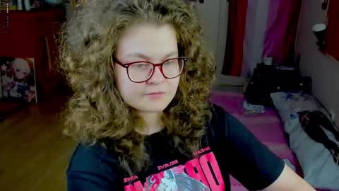 .Alexandra online show from May 14, 3:43 pm