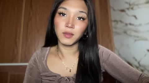 Sassygirl online show from June 14, 2:24 am