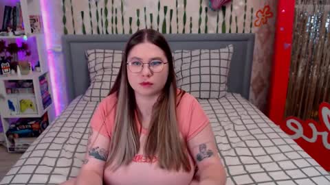 Stacy online show from April 20, 9:18 pm