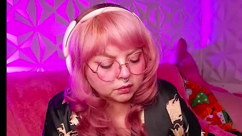 Gina George online show from January 8, 1:44 am