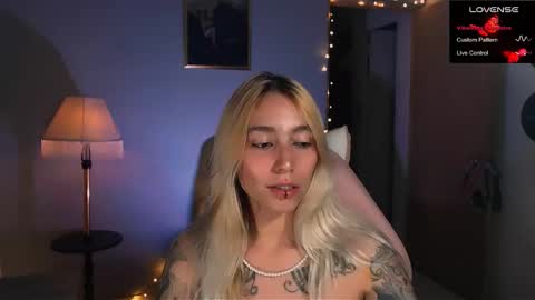 Snapshot of saucy_jenn1 chatting on February 2, 1:45 am I AM JENN  online show from February 2, 1:45 am