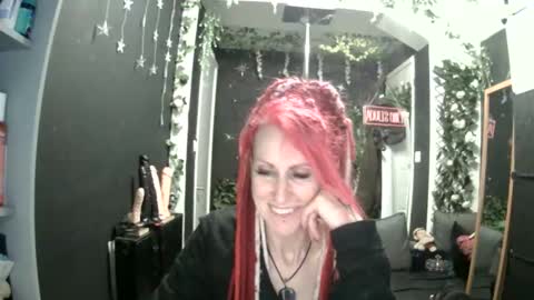 SaucySky online show from May 14, 10:41 pm