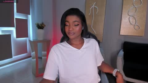 Snapshot of savannahstorm_ chatting on September 25, 6:26 pm S a v a n n a h  online show from September 25, 6:26 pm