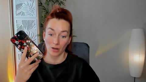 save the qween online show from March 14, 8:18 am