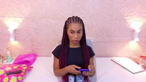 Snapshot of savory_pussy18 chatting on September 15, 2:18 pm savory_pussy18 online show from September 15, 2:18 pm