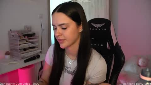 Naomi online show from May 22, 11:17 am