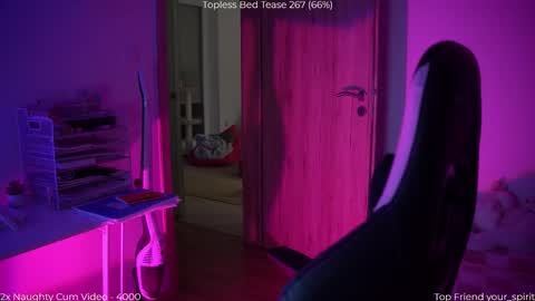 Naomi online show from February 10, 7:39 pm