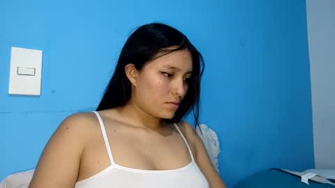 Snapshot of sayuce_black chatting on December 4, 2:03 am sayuce black online show from December 4, 2:03 am