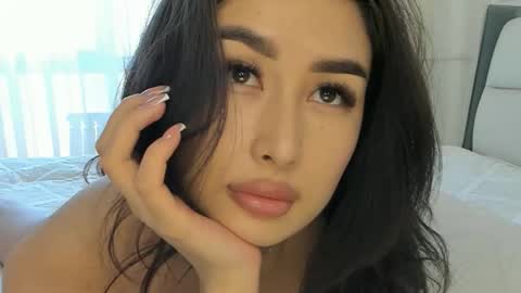 SayokoMia online show from March 22, 9:35 am