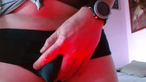 sbutter online show from March 1, 9:46 am