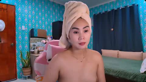 scarlett. online show from October 24, 2:23 am