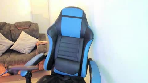 scarbadgirl_ online show from January 11, 3:56 am