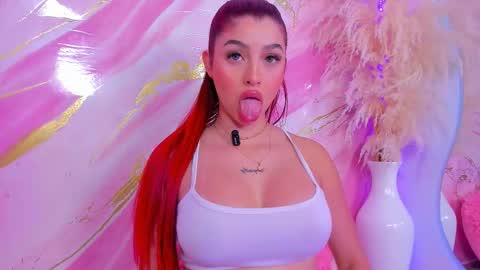 scarleett jones online show from February 26, 10:57 pm