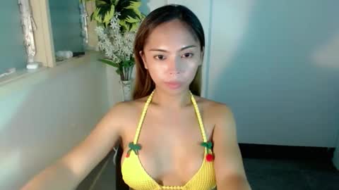 scarlet online show from June 3, 2:33 pm