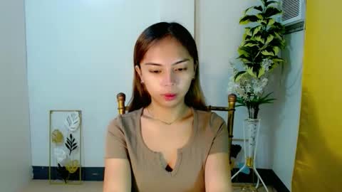 scarlet online show from April 11, 8:46 pm