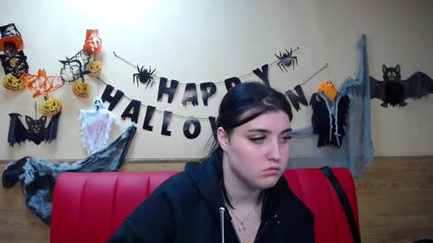 ScarletCargo online show from November 6, 6:11 pm