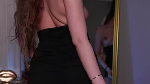 scarletcolesx online show from June 4, 12:16 am