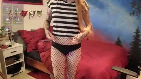 Scarlett online show from March 17, 2:11 pm