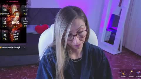 Scarlett online show from May 5, 11:49 am