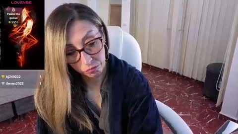 Scarlett online show from March 16, 11:47 am