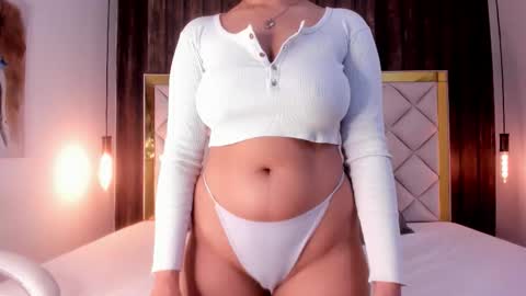 Scarlett  online show from December 2, 3:49 am