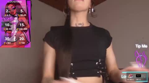 scarlet online show from February 9, 11:40 pm